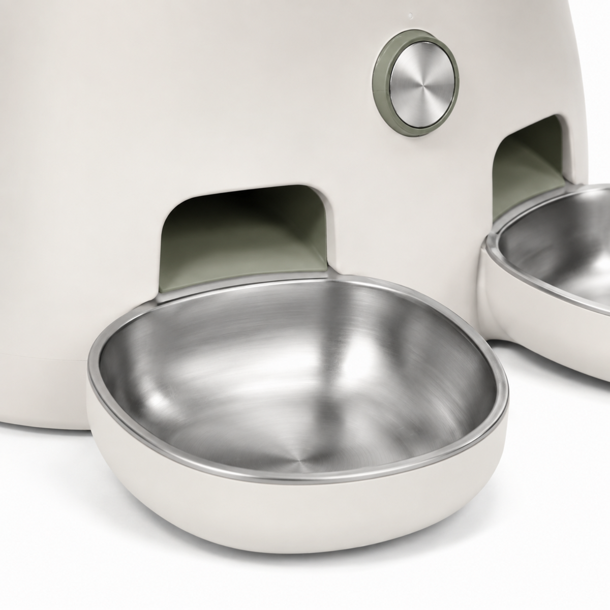 5.5L Dual-Hopper Automatic Pet Feeder with Twin Stainless Steel Bowls