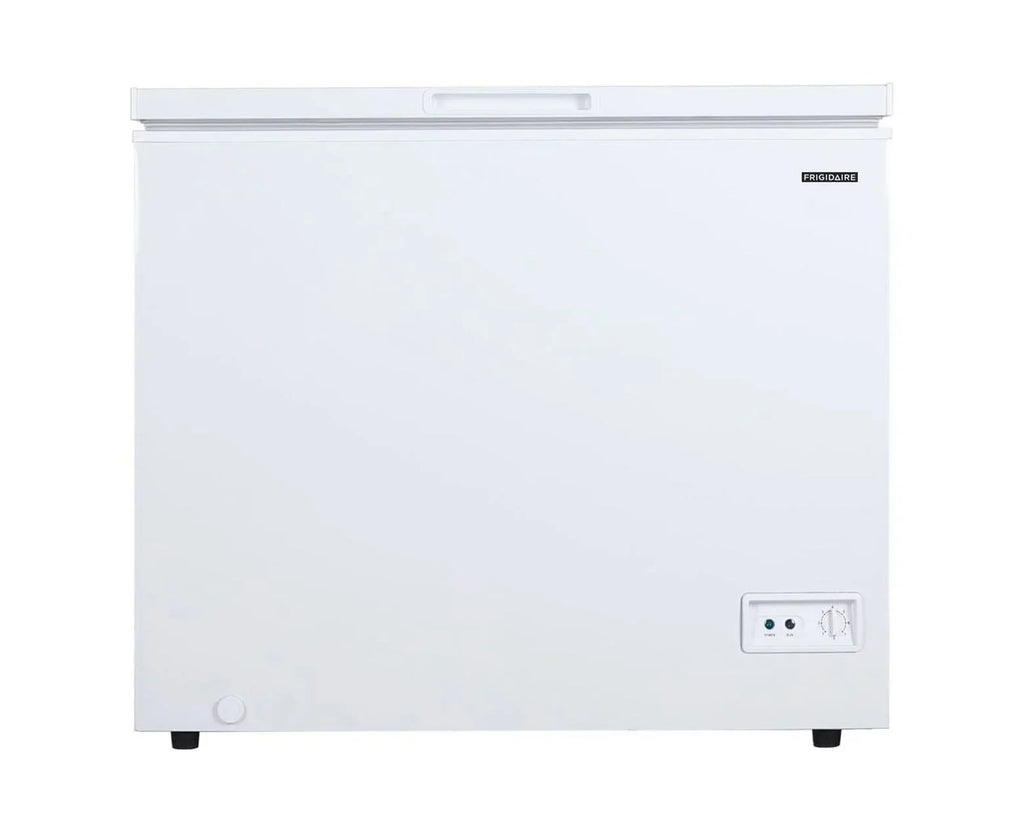 2026 NewFrigidaire 10.3 Cu. ft. Chest Freezer, Garage Ready, EFRF1005, White
