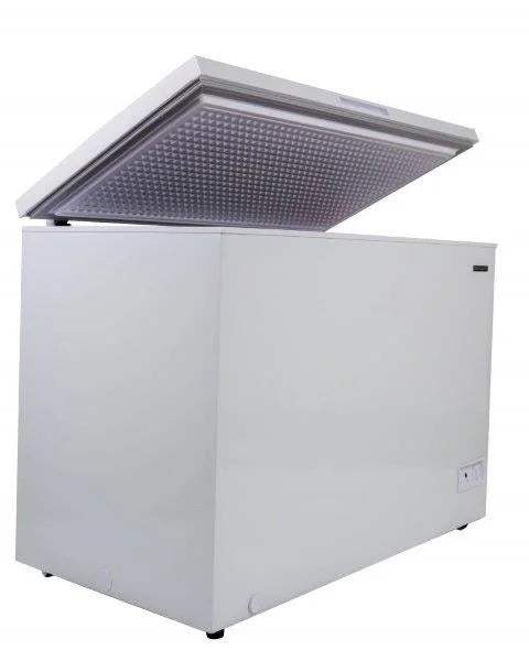 2026 NewFrigidaire 10.3 Cu. ft. Chest Freezer, Garage Ready, EFRF1005, White