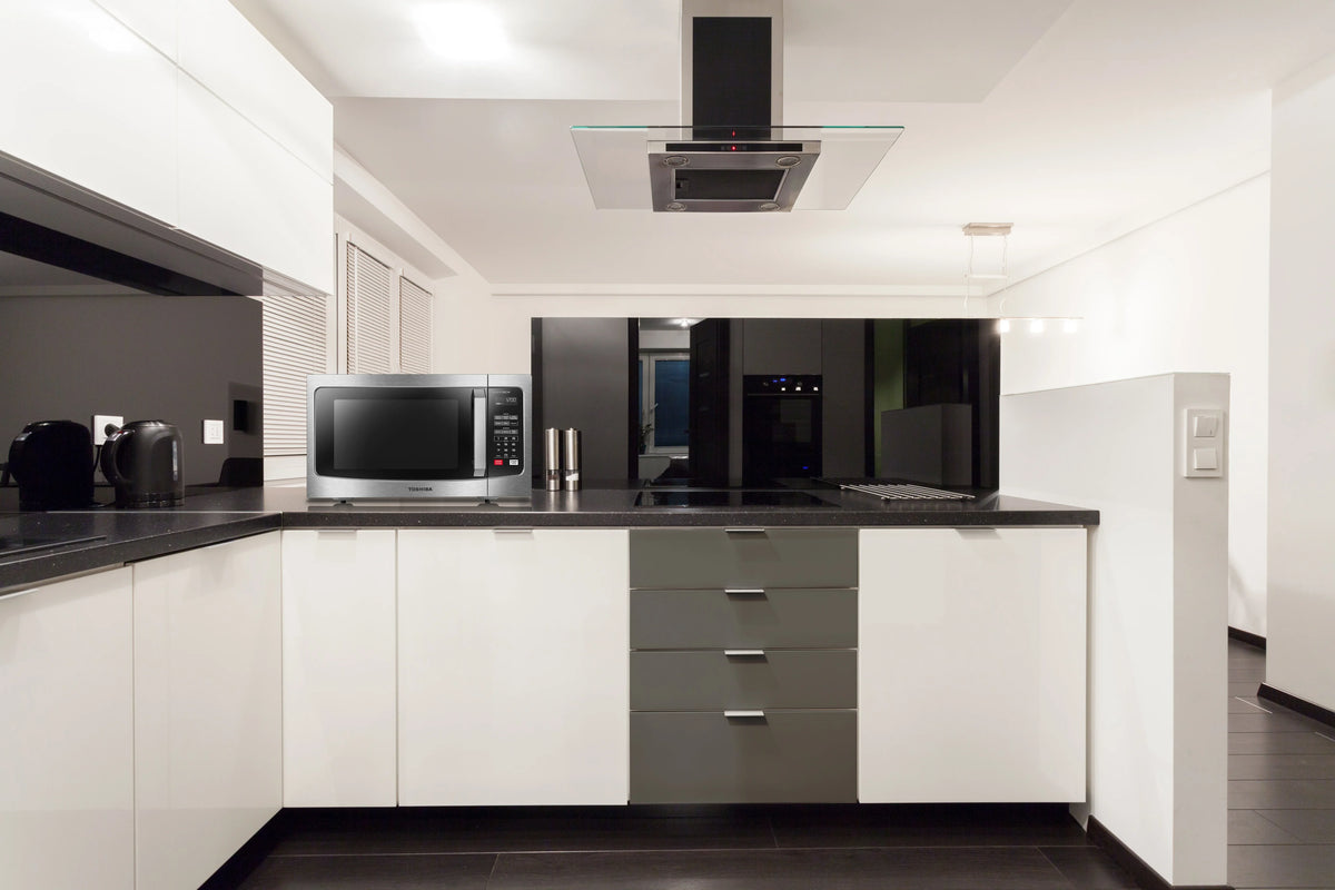 2026 NewToshiba MLEM16PST 1.6 Cu. Ft. Microwave with Inverter Technology, Stainless Steel