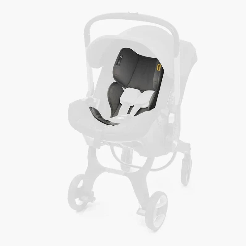 2026 NewDoona infant car seat and stroller with base (model year 2025)