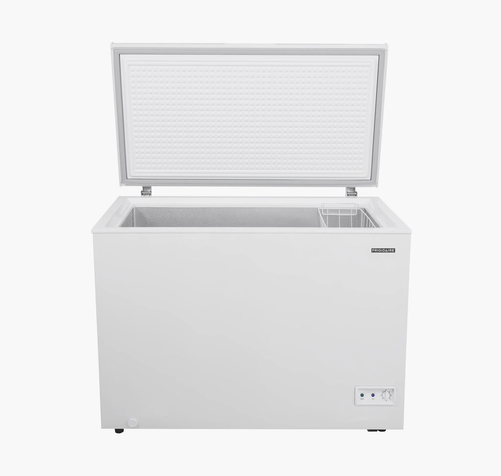 2026 NewFrigidaire 10.3 Cu. ft. Chest Freezer, Garage Ready, EFRF1005, White
