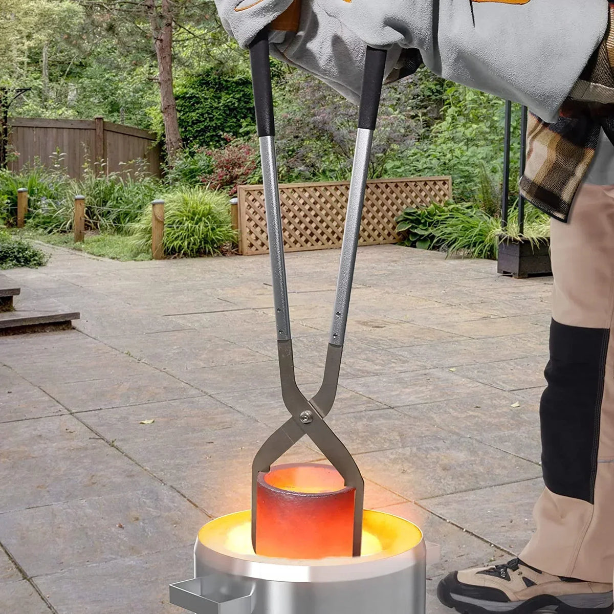 2026 New7KG Propane Melting Furnace Kit with Two Tongs and Crucible, All New Kiln Metal Foundry Furnace Smelting Gold Silver Copper Aluminum, Metal Recycle Home Smelting Casting Tool