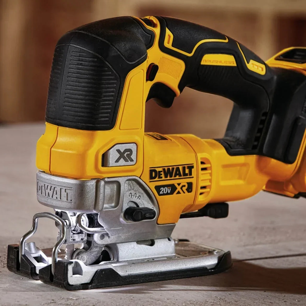 2026 NewDEWALT 20V MAX XR Cordless Jig Saw DCS334B, 3,200 Blade Speed, Brushless Motor, LED Light (Bare Tool Only)