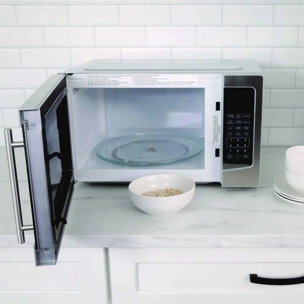 2026 NewAvanti 1.1 cu. ft. Stainless Steel Microwave Oven, 1,000 W, Mirror-Finish