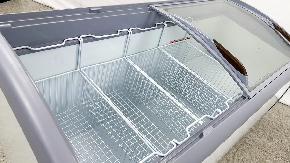 2026 NewNSF 60 in. W 11.7 Cu. ft. Commercial Freezer, Curved Glass Door Display Chest Freezer in White