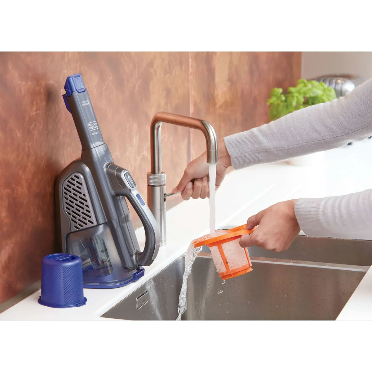 2026 NewBLACK+DECKER dustbuster furbuster AdvanceClean+ Cordless Pet Handheld Vacuum, HHVK515JP07