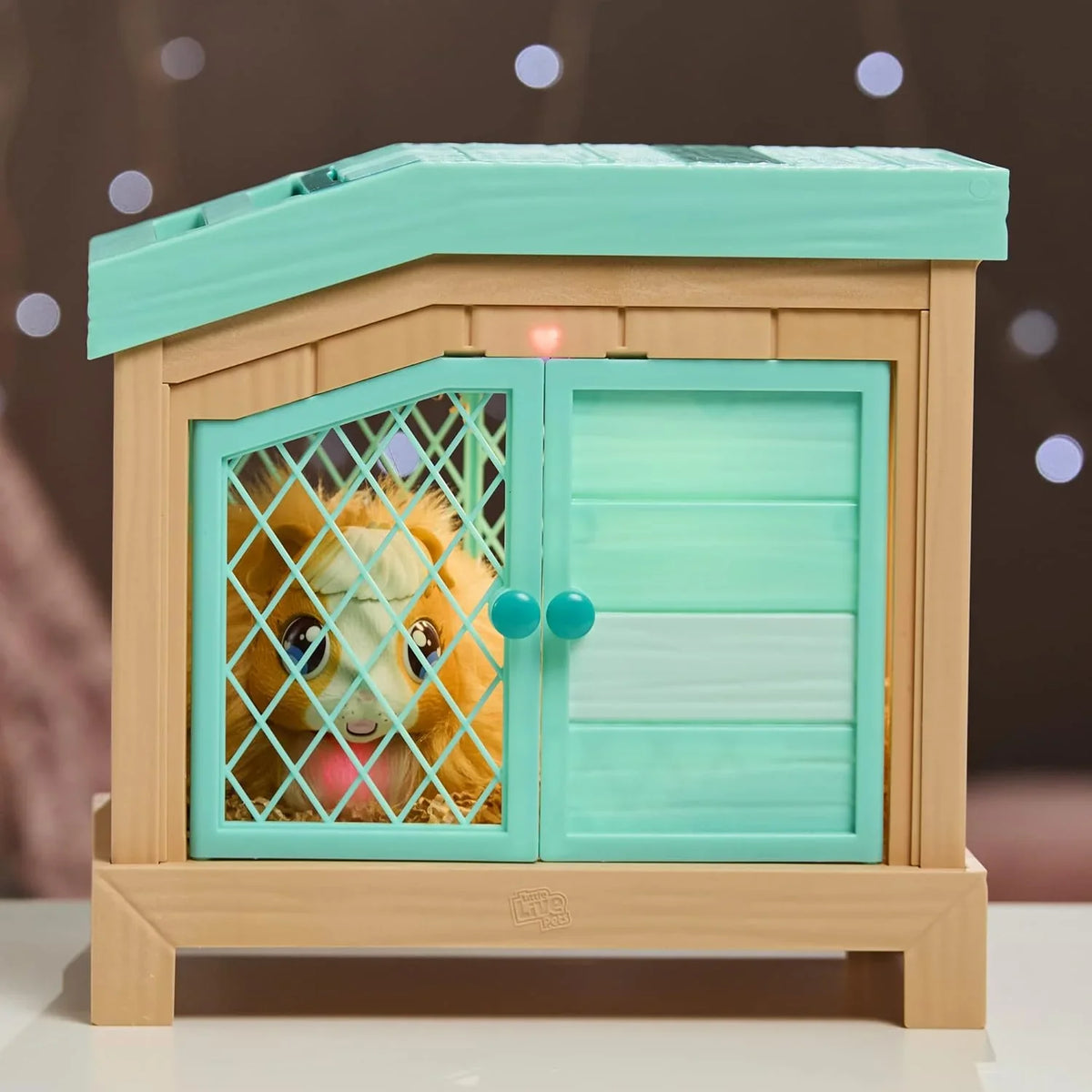 Little Live Pets - Mama Surprise | Soft, Interactive Guinea Pig and her Hutch, and her 3 Babies. 20+ Sounds & Reactions