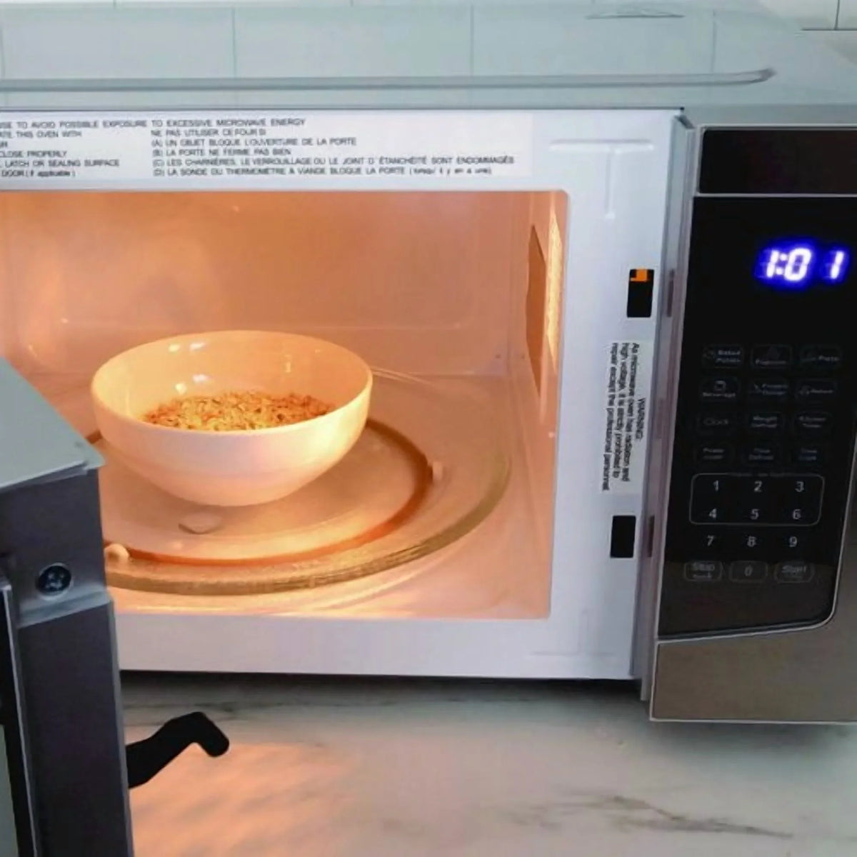 2026 NewAvanti 1.1 cu. ft. Stainless Steel Microwave Oven, 1,000 W, Mirror-Finish