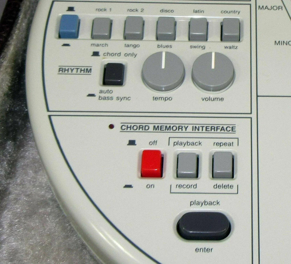 Suzuki Omnichord OM-84 System Two w/ Hard Case Power Supply Manual TESTED! WORKS