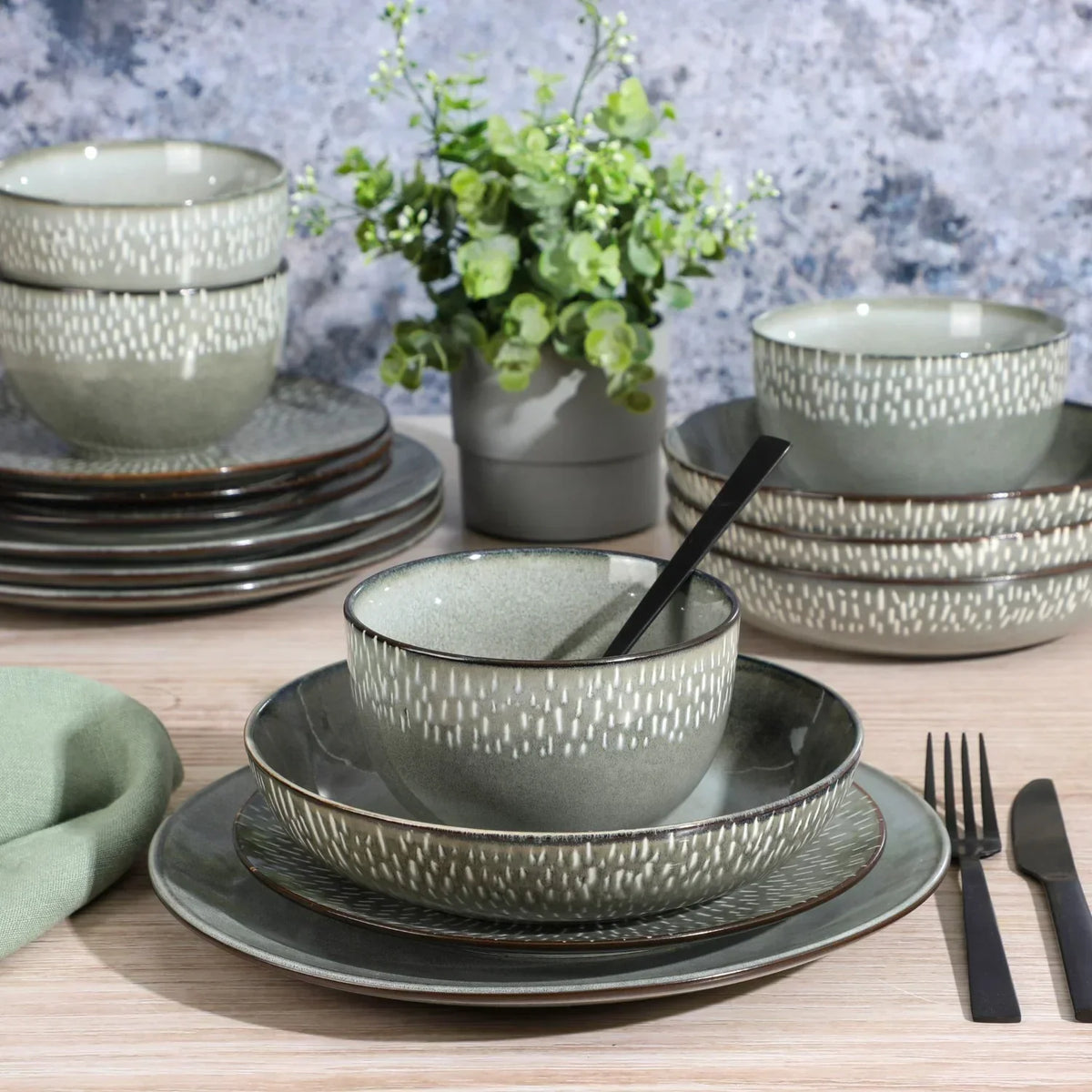 2026 NewGibson Elite Matisse 16-Piece Dinnerware Set - Taupe
